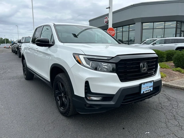 Used 2021 Honda Ridgeline Black Edition with VIN 5FPYK3F88MB024718 for sale in Portland, OR